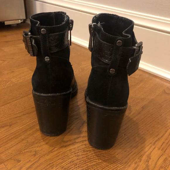 Rebel Luxury Booties - Picture 9 of 9